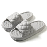 New Rhombus Home Slippers Summer Non-slip Floor Bathroom Slipper LightOverview:
 
 Unique design, stylish and beautiful.
 
 Good material, comfortable wear.
 
 A variety of colors, any choice.
 
 
 


 Product information:
 


 Sole Ma-slip Floor Bathroom Slipper Lightweight Simple House Shoes