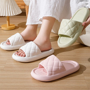 New Rhombus Home Slippers Summer Non-slip Floor Bathroom Slipper LightOverview:
 
 Unique design, stylish and beautiful.
 
 Good material, comfortable wear.
 
 A variety of colors, any choice.
 
 
 


 Product information:
 


 Sole Ma-slip Floor Bathroom Slipper Lightweight Simple House Shoes